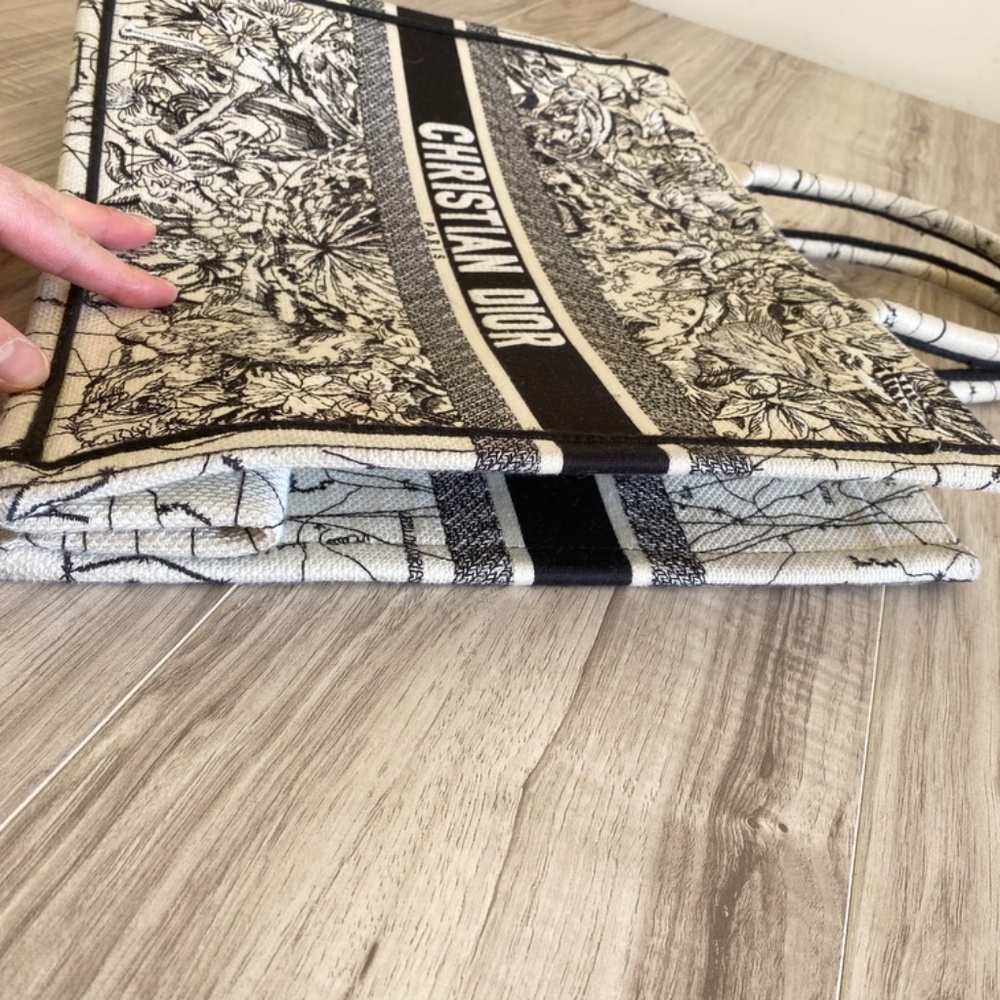 CHRISTIAN DIOR Tote Bag Book Canvas Black White - Picture 5 of 5